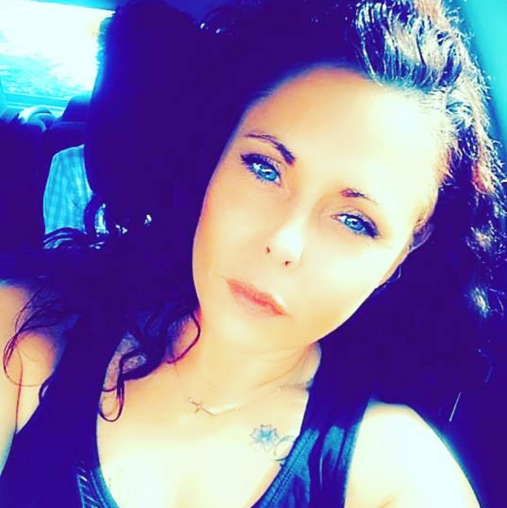 Meet your Posher, Mandy